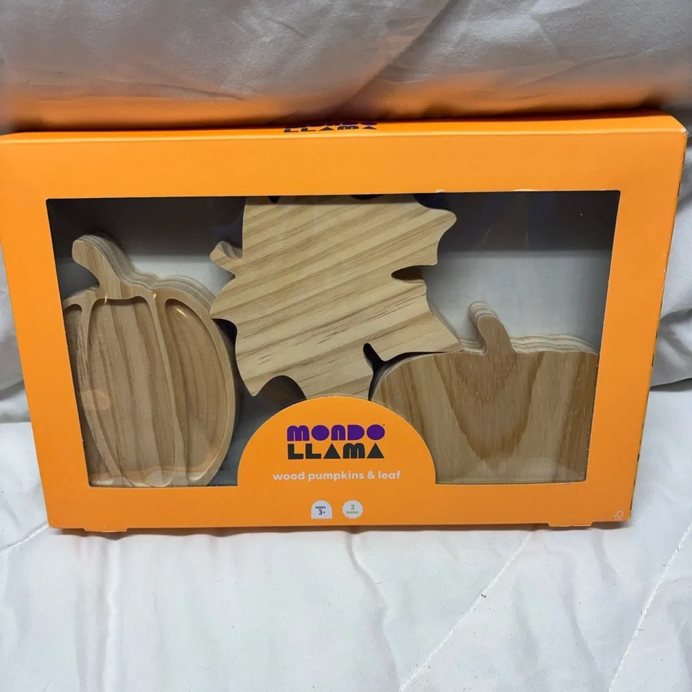Mondo Llama Wooden Pumpkins And Leaf For Painting Arts And Crafts Fall Decor - Picture 1 of 4